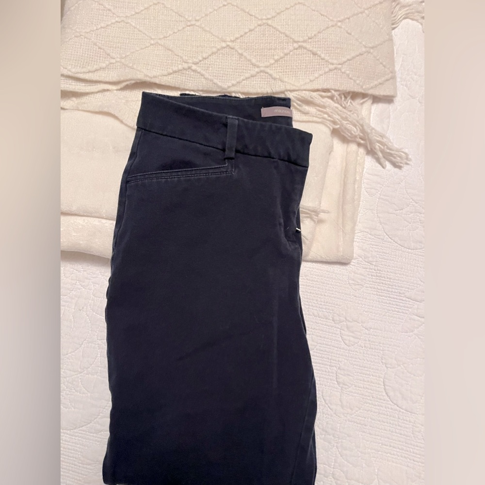 Maurice’s navy blue work pants - Skinny